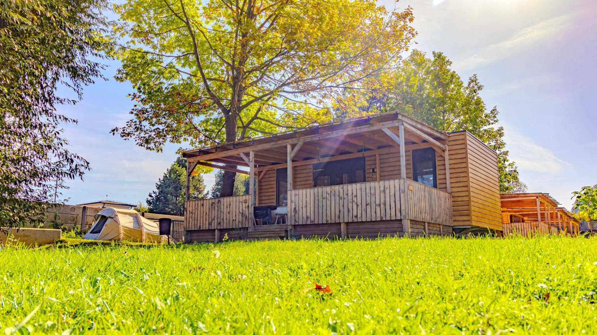Camp Velenje Hotel Exterior foto